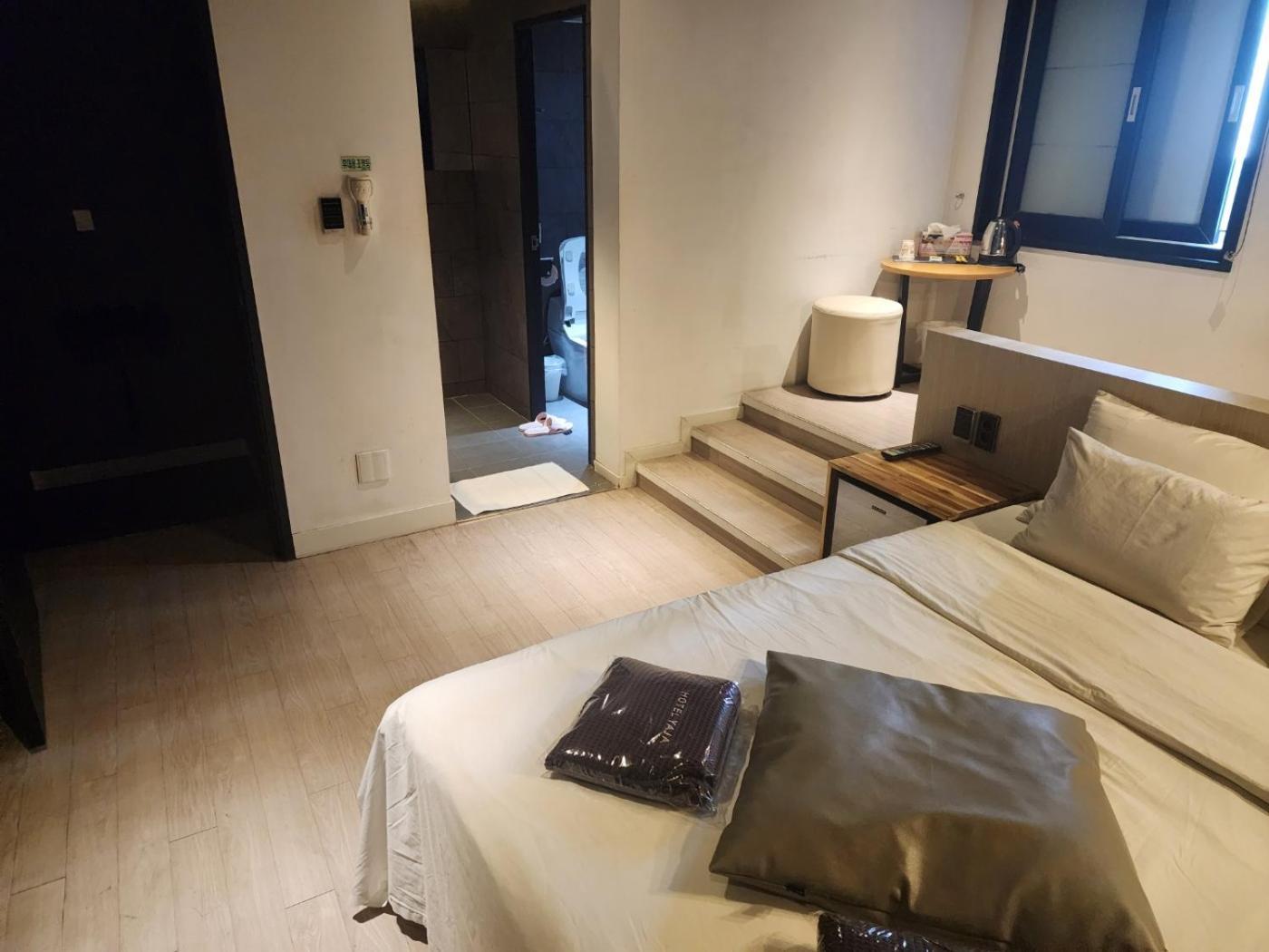 Hotel Yaja Sasang Terminal ปูซาน ภายนอก รูปภาพ