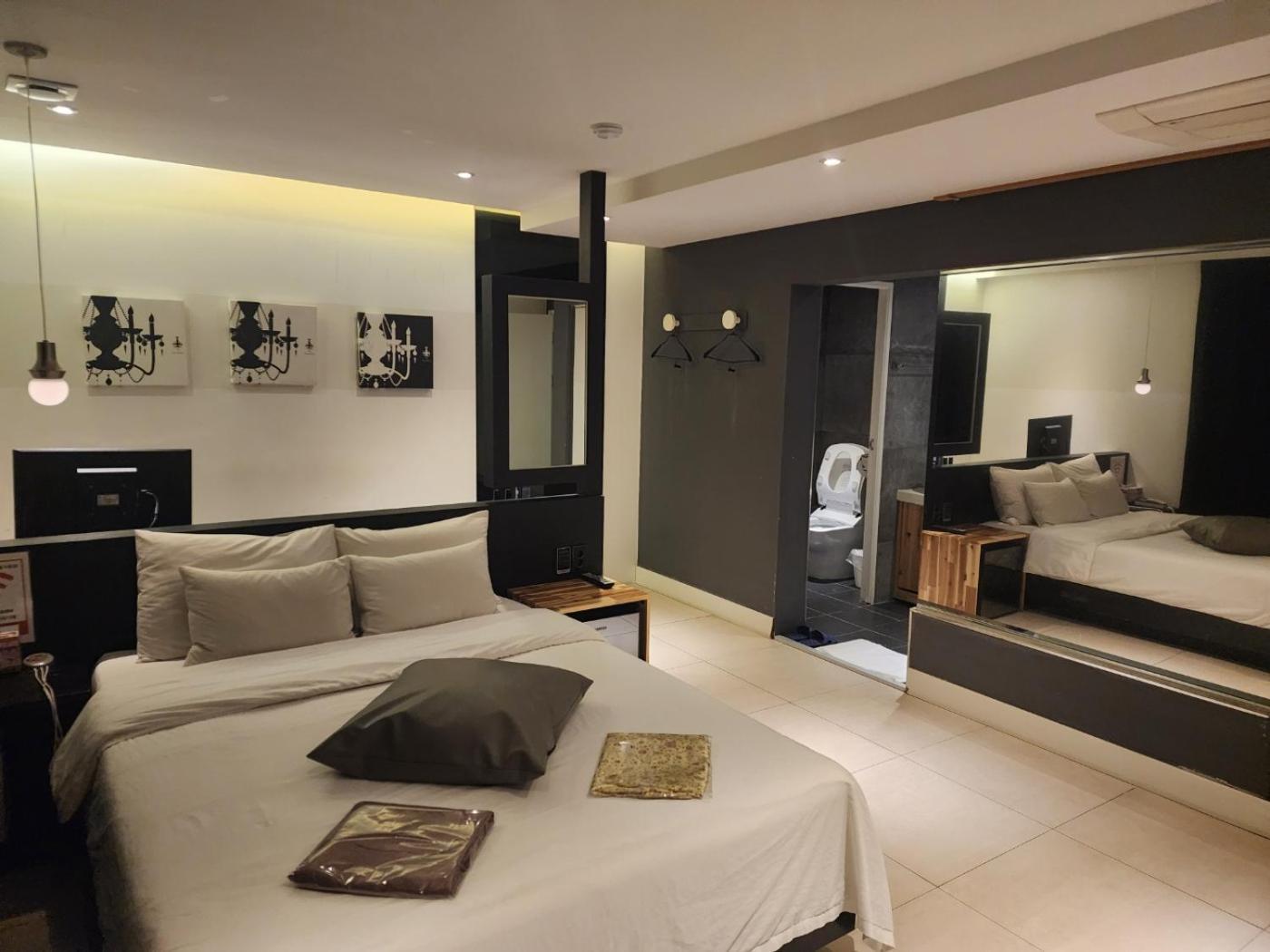 Hotel Yaja Sasang Terminal ปูซาน ภายนอก รูปภาพ