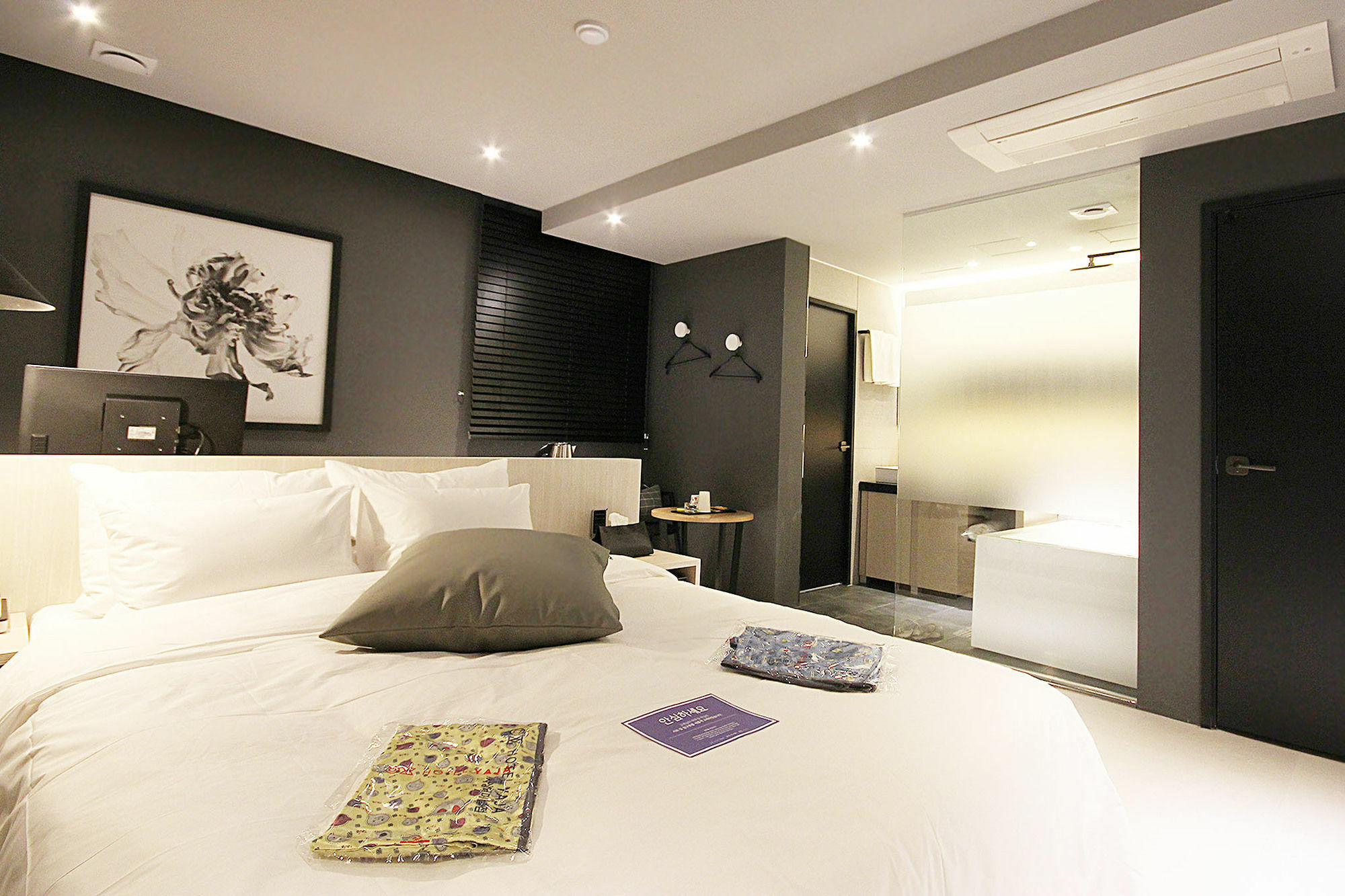 Hotel Yaja Sasang Terminal ปูซาน ภายนอก รูปภาพ